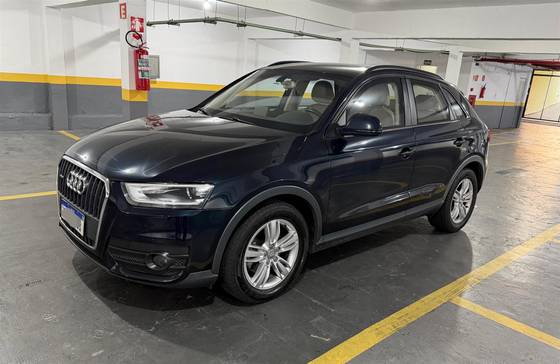 AUDI Q3 2.0 TFSI AMBIENTE QUATTRO 4P GASOLINA S TRONIC